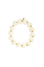 Elastische armband met hartkralen - wit