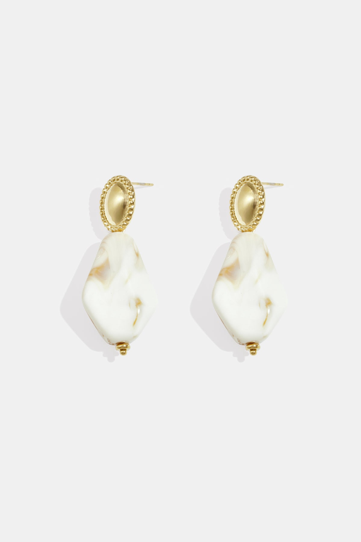 Oorbellen met natuursteen look - wit