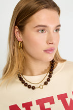 Acryl kralenketting – Kralen retro stijl – Dagelijks en klassiek draagbaar – 16 mm - gedragen om de hals van een model