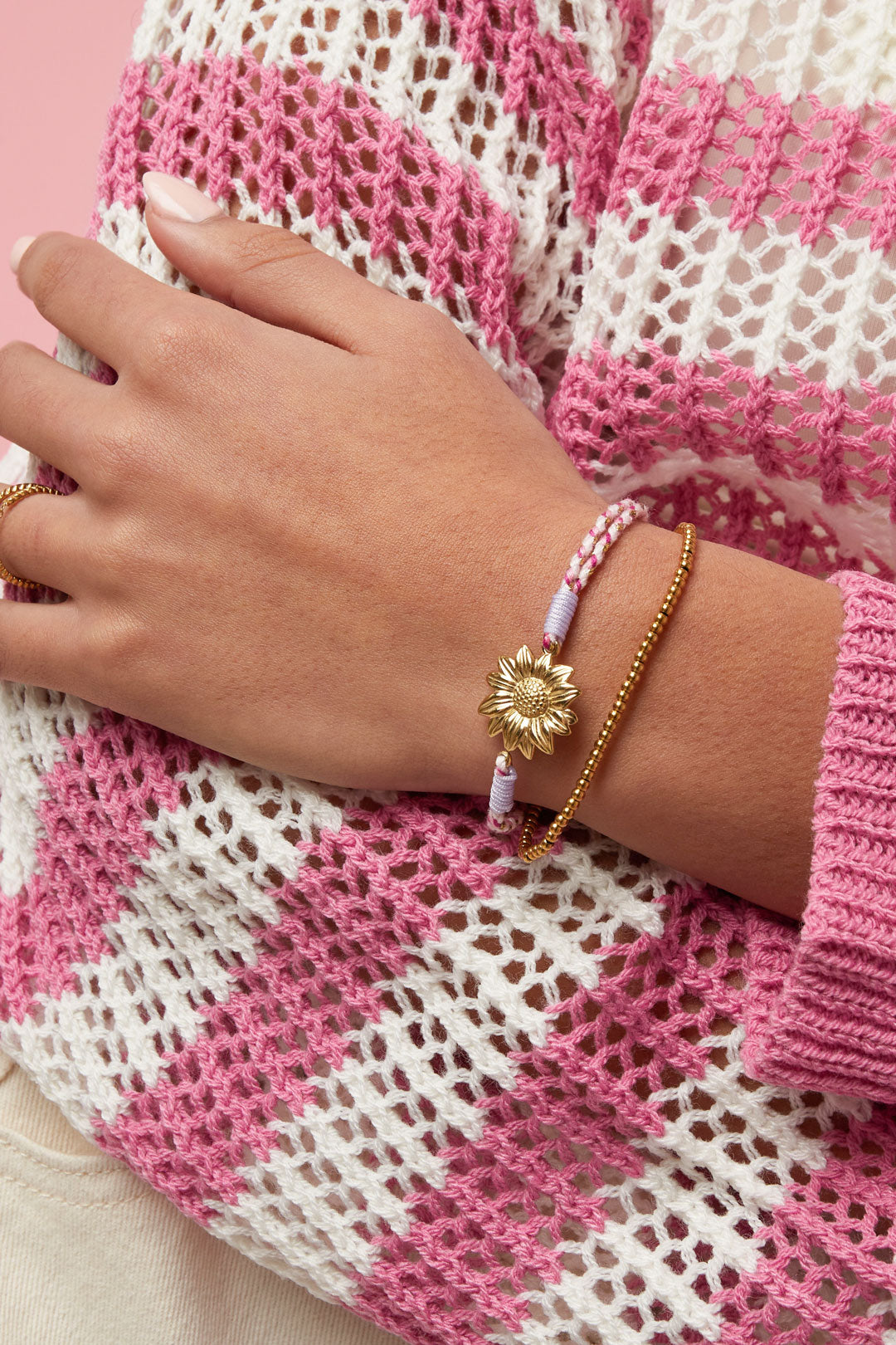 Armbanden met touwbedeltjes, bloemenmotief, casual, vakantie/strand, romantische serie, damessieraden