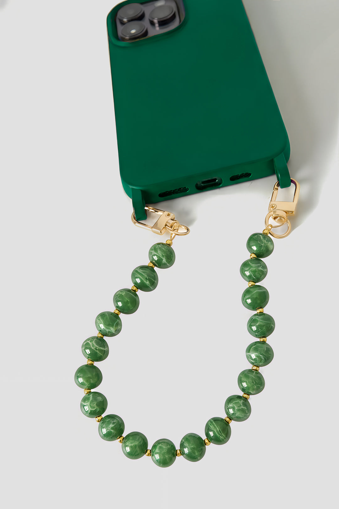 Telefoon Ketting - groen - aan een telefoon