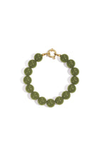 Armband met middelgrote kralen en sluiting aan de voorkant – 12 mm - donker groen